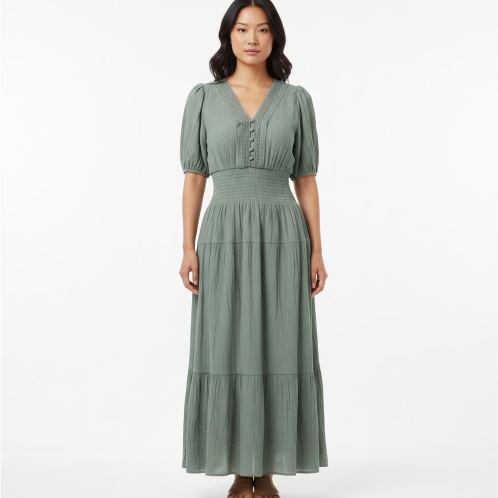 Chic Long Sleeve Smocked Dress in Sage